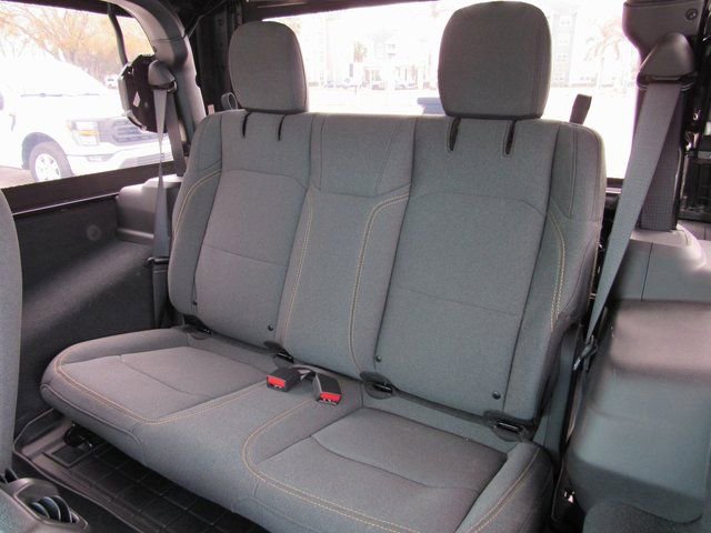 Used 2024 Jeep Wrangler Sport S image 12