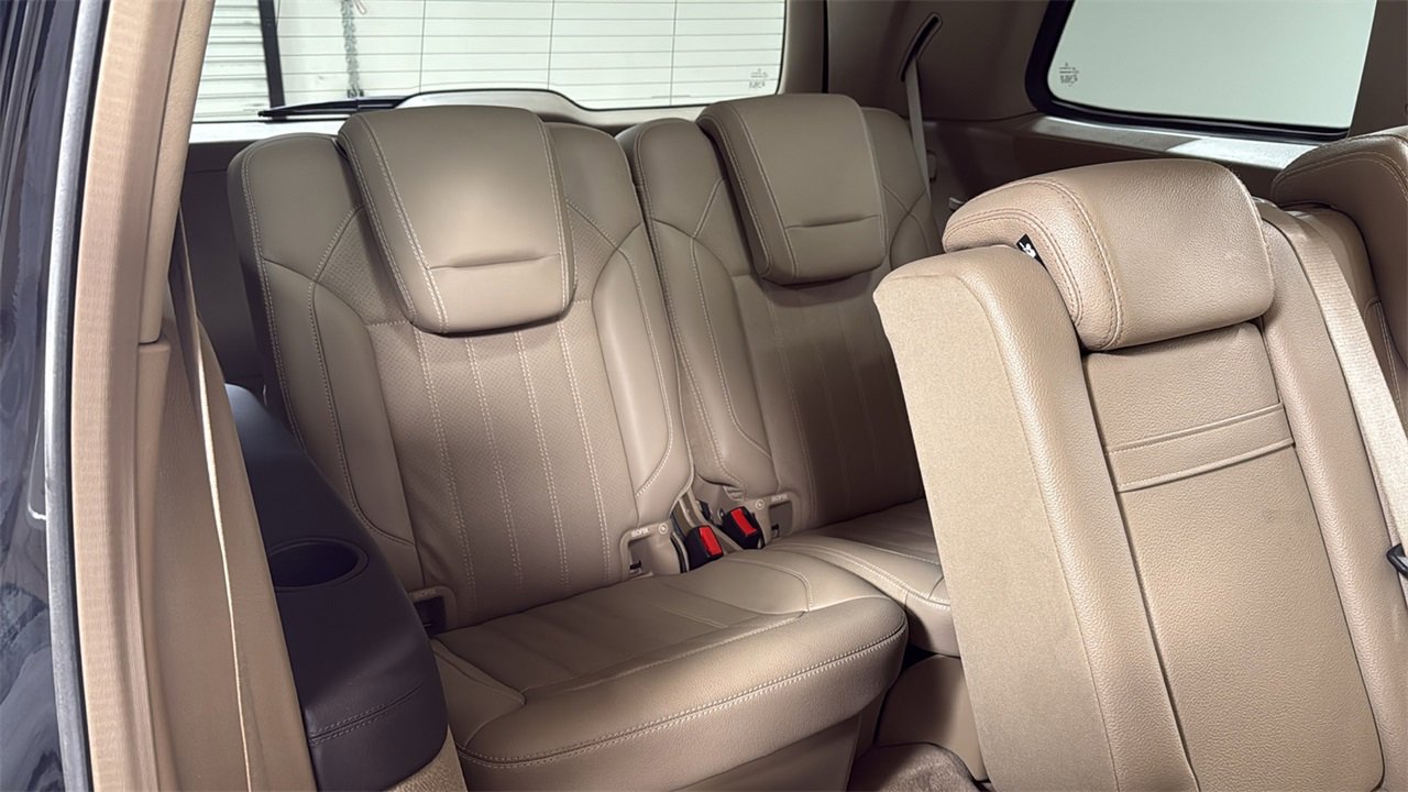 Used 2014 Mercedes-Benz GL 450 4MATIC image 17