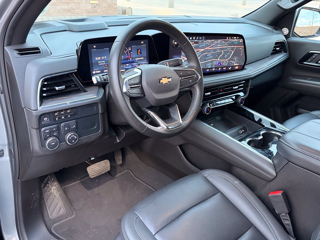 Used 2025 Chevrolet Tahoe LT AWD/4WD image 12