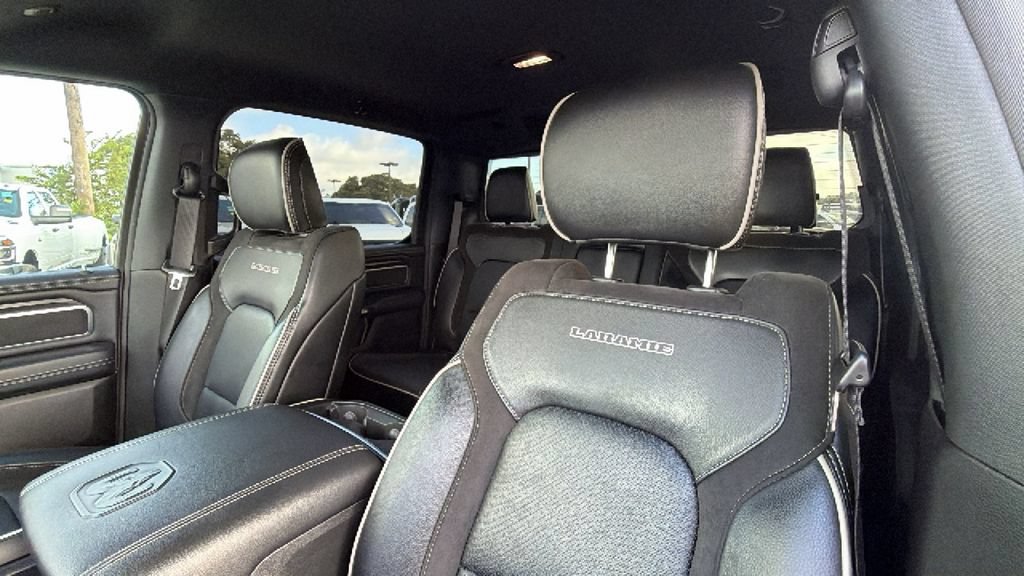 Used 2024 RAM 1500 Laramie AWD/4WD image 16
