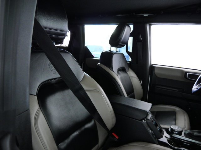 Used 2024 Ford Bronco Wildtrak AWD/4WD image 12