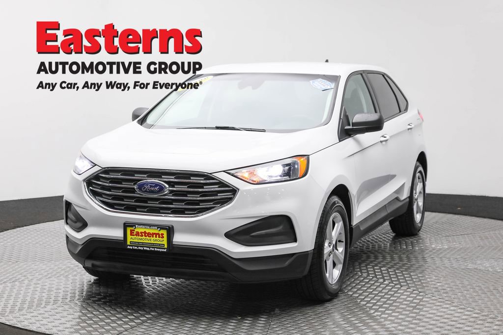 Used 2020 Ford Edge SE image 1