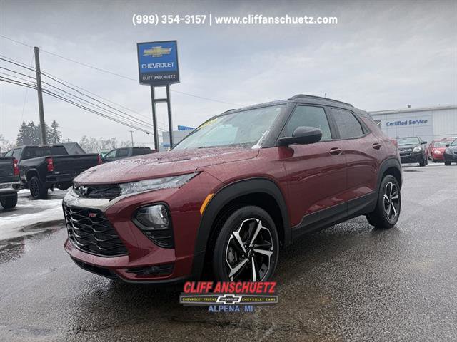 Used 2023 Chevrolet TrailBlazer RS w/ Sun and Liftgate Package image 1