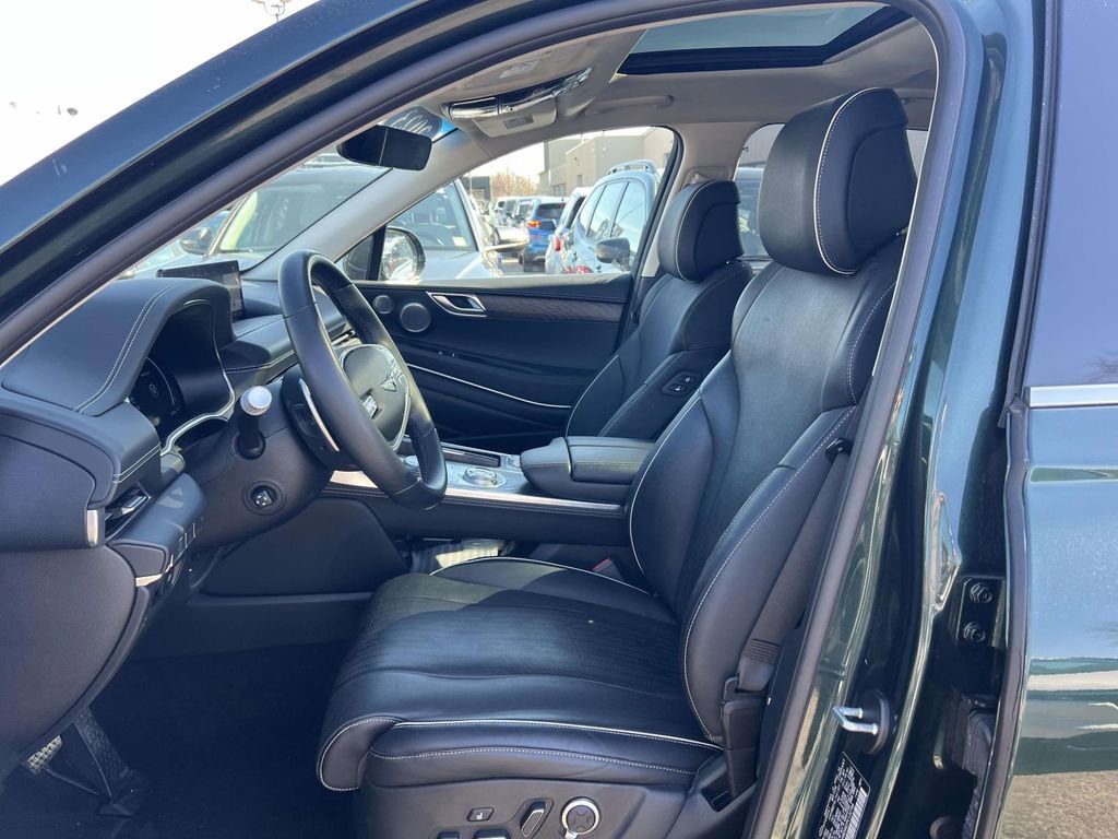 Certified 2023 Genesis GV80 2.5T w/ Prestige 20" Package image 11