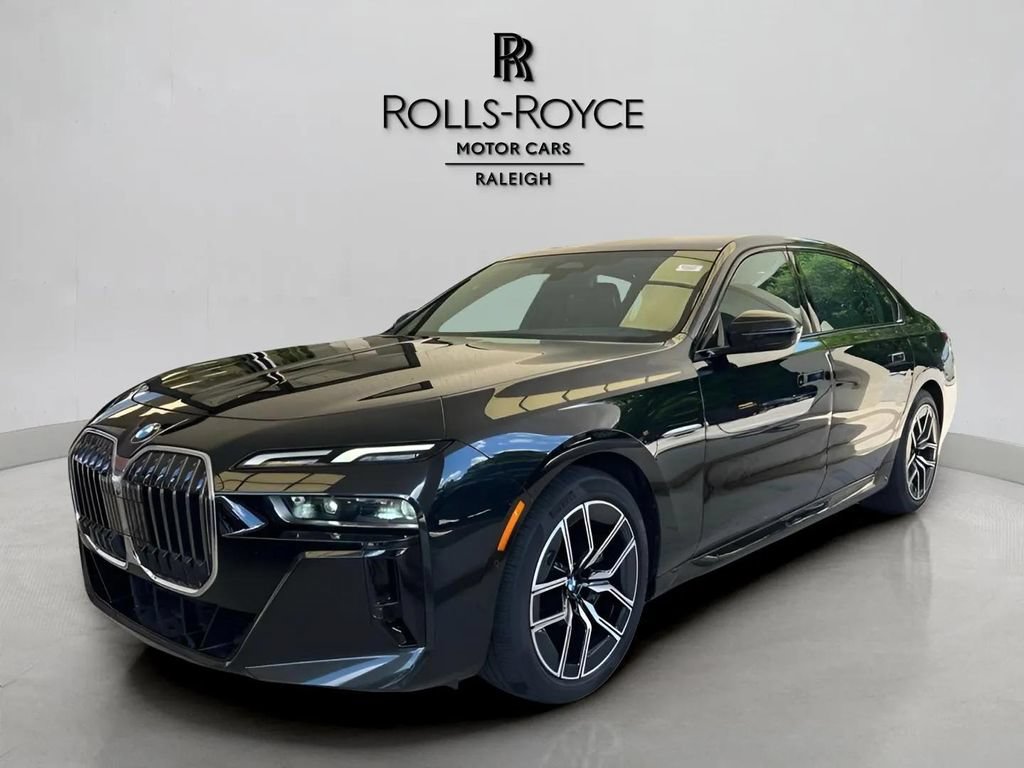 Used 2023 BMW 740i w/ Parking Assistance Package RWD image 1