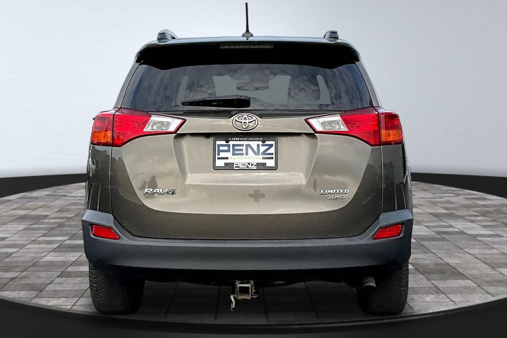 Used 2015 Toyota RAV4 Limited w/ Technology Package AWD/4WD image 5