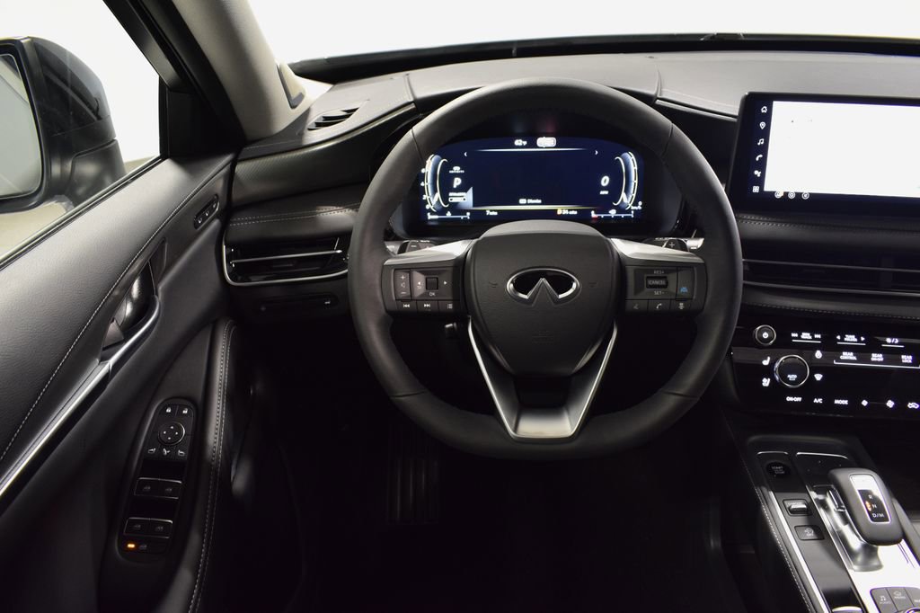 New 2026 INFINITI QX60 Luxe w/ Family Package image 19