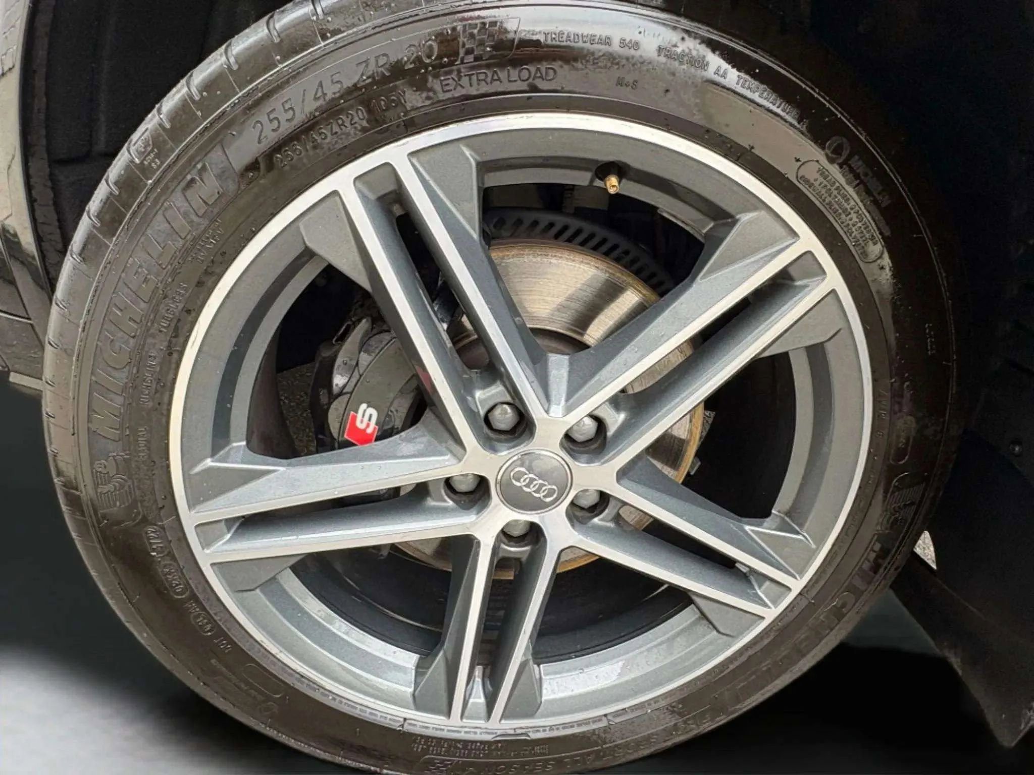 Used 2018 Audi SQ5 Premium Plus w/ Navigation Package image 52