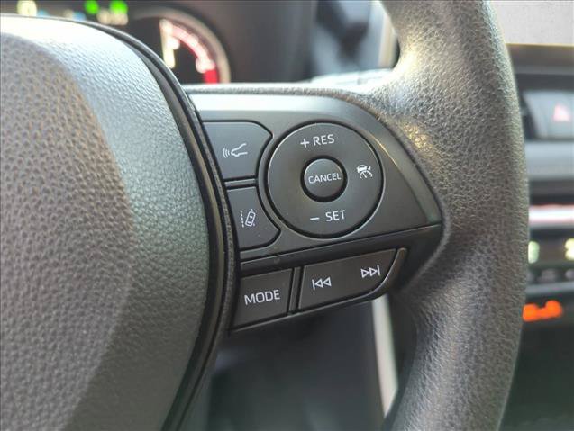 Certified 2025 Toyota RAV4 XLE w/ Convenience Package FWD image 16