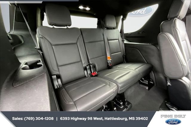 Used 2023 Chevrolet Tahoe LT w/ Luxury Package image 21