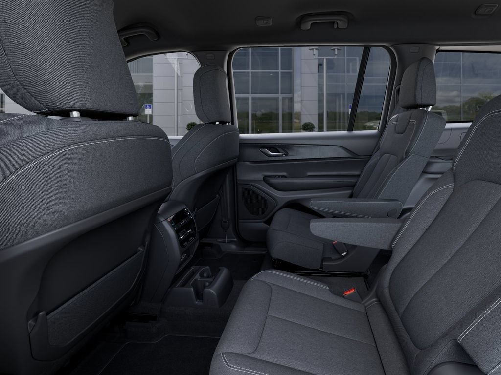 New 2026 Jeep Grand Cherokee L Laredo AWD/4WD image 23