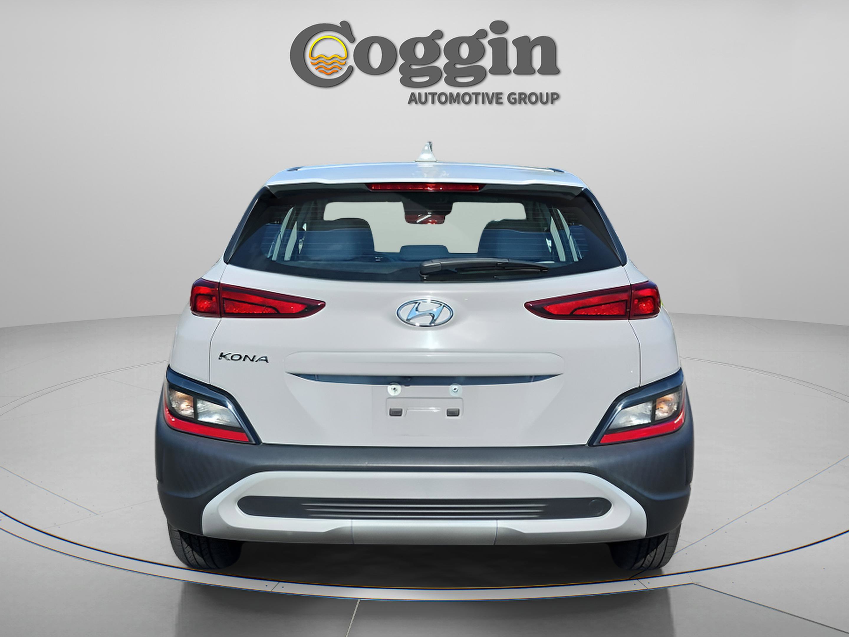 Used 2022 Hyundai Kona SE image 5