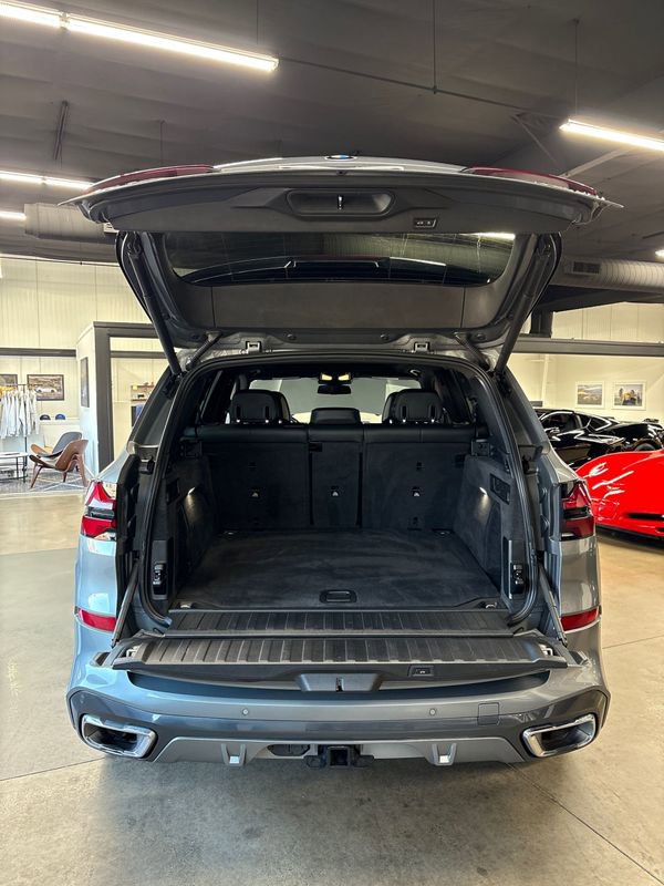 Used 2024 BMW X5 sDrive40i w/ M Sport Package image 49