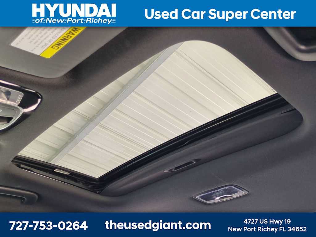 Certified 2022 Hyundai Santa Cruz SEL w/ Activity Package FWD image 18