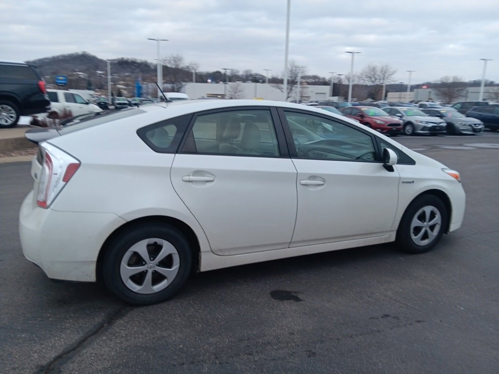 Used 2014 Toyota Prius Two image 5