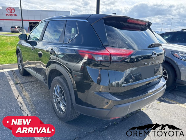 Used 2024 Nissan Rogue S image 13