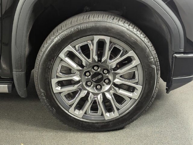 Used 2025 GMC Sierra 1500 Denali Ultimate AWD/4WD image 13