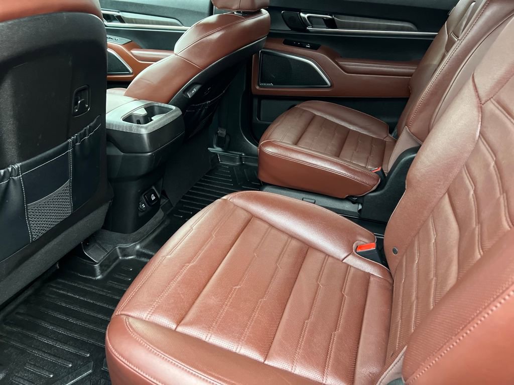 Used 2023 Kia Telluride SX Prestige image 11