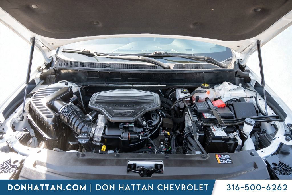 Used 2021 Cadillac XT6 Premium Luxury w/ LPO, Floor Liner Package AWD/4WD image 38