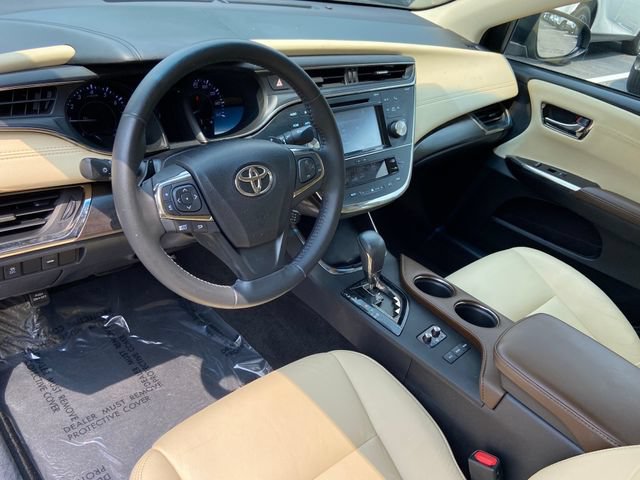 Used 2016 Toyota Avalon XLE FWD image 24