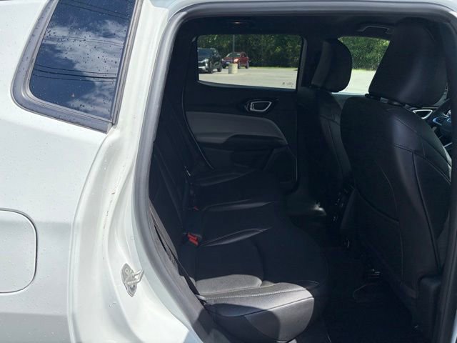 Used 2025 Jeep Compass Limited image 20