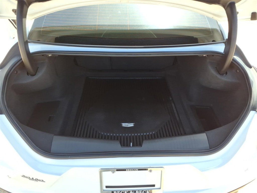 Used 2023 Cadillac CT4 Luxury image 11