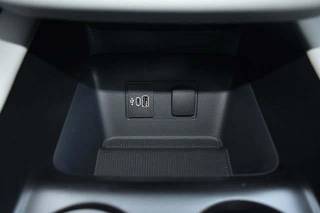 New 2026 Ford Explorer Active w/ Active Comfort Package image 30