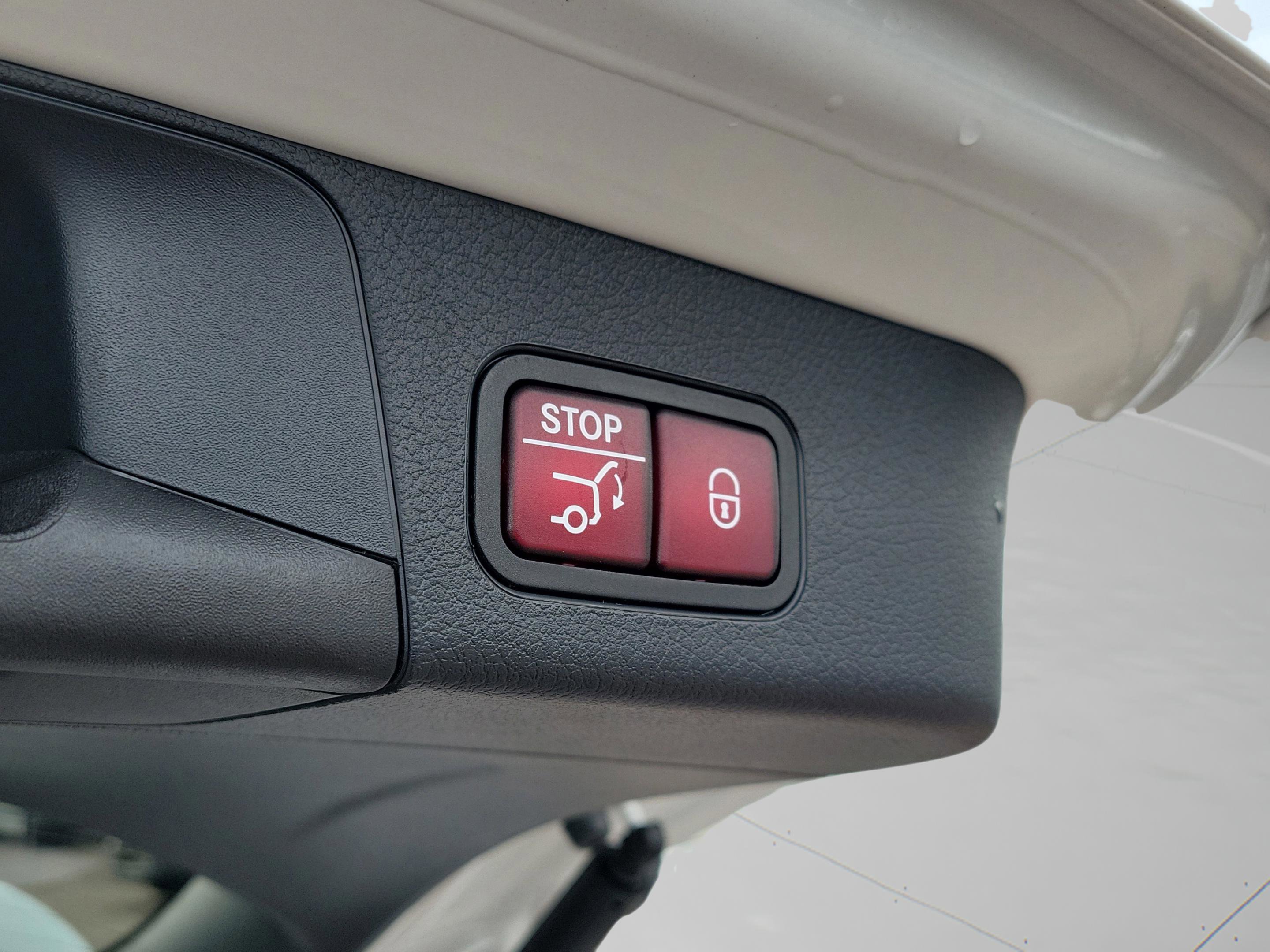 Certified 2026 Mercedes-Benz GLB 250 GLB 250 image 34