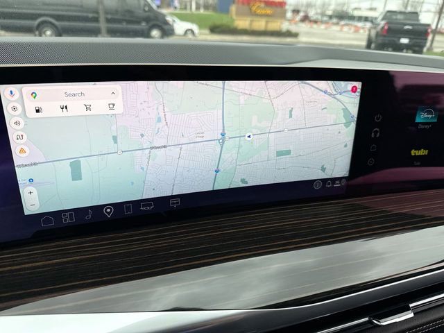 Used 2025 Cadillac Escalade Luxury image 18