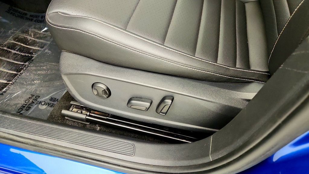 Used 2024 Volkswagen Jetta SE FWD image 10
