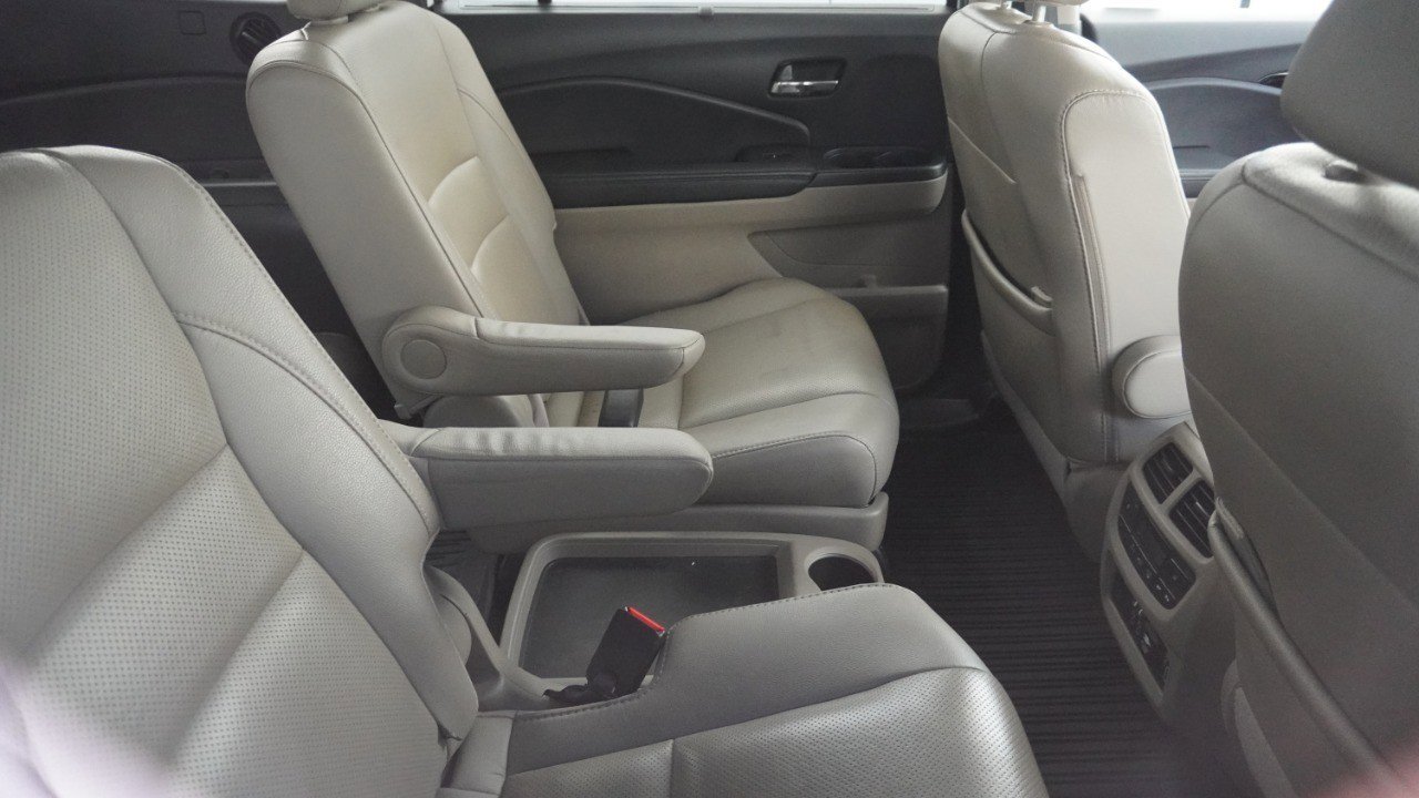 Used 2020 Honda Pilot Elite image 11