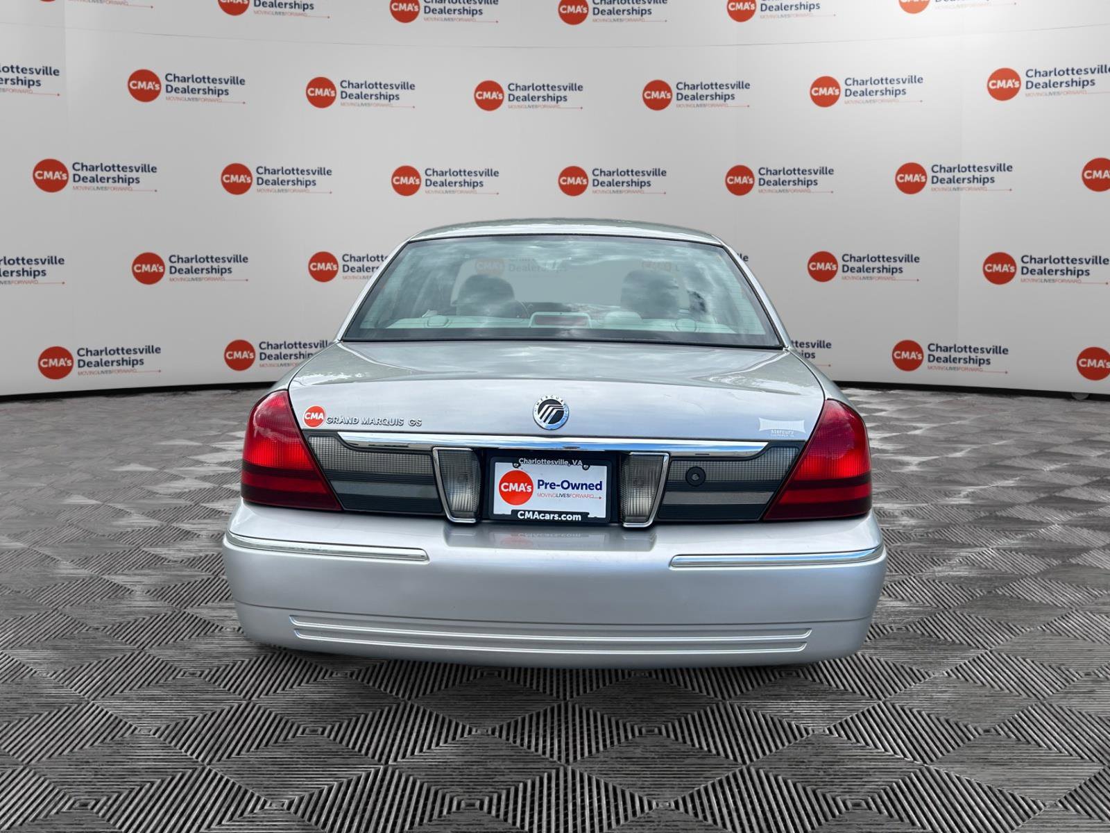 Used 2006 Mercury Grand Marquis GS RWD image 4