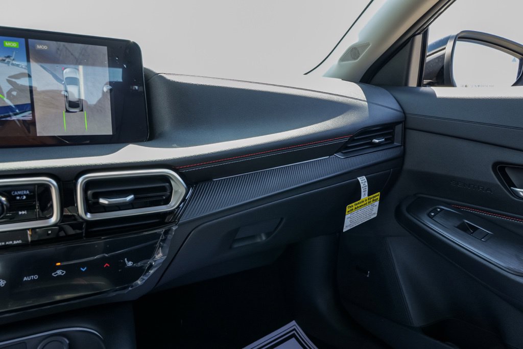New 2027 Nissan Sentra SR FWD image 30