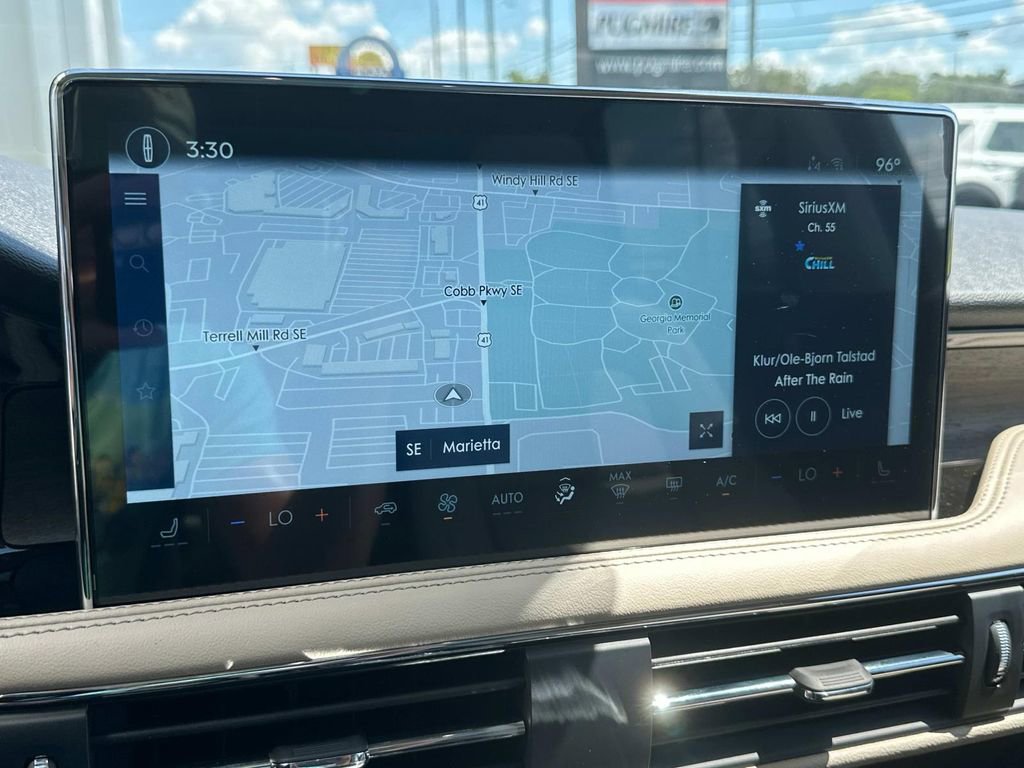 New 2025 Lincoln Corsair Grand Touring w/ Rear Removable Package Tray image 30