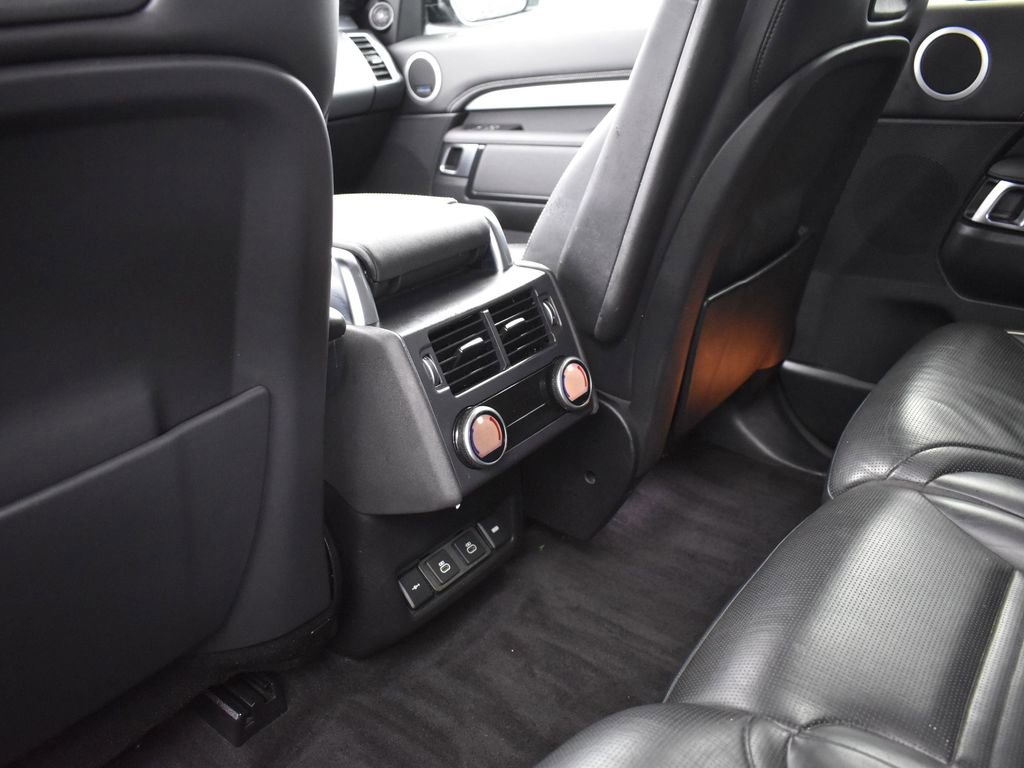 Used 2022 Land Rover Discovery HSE R-Dynamic image 25