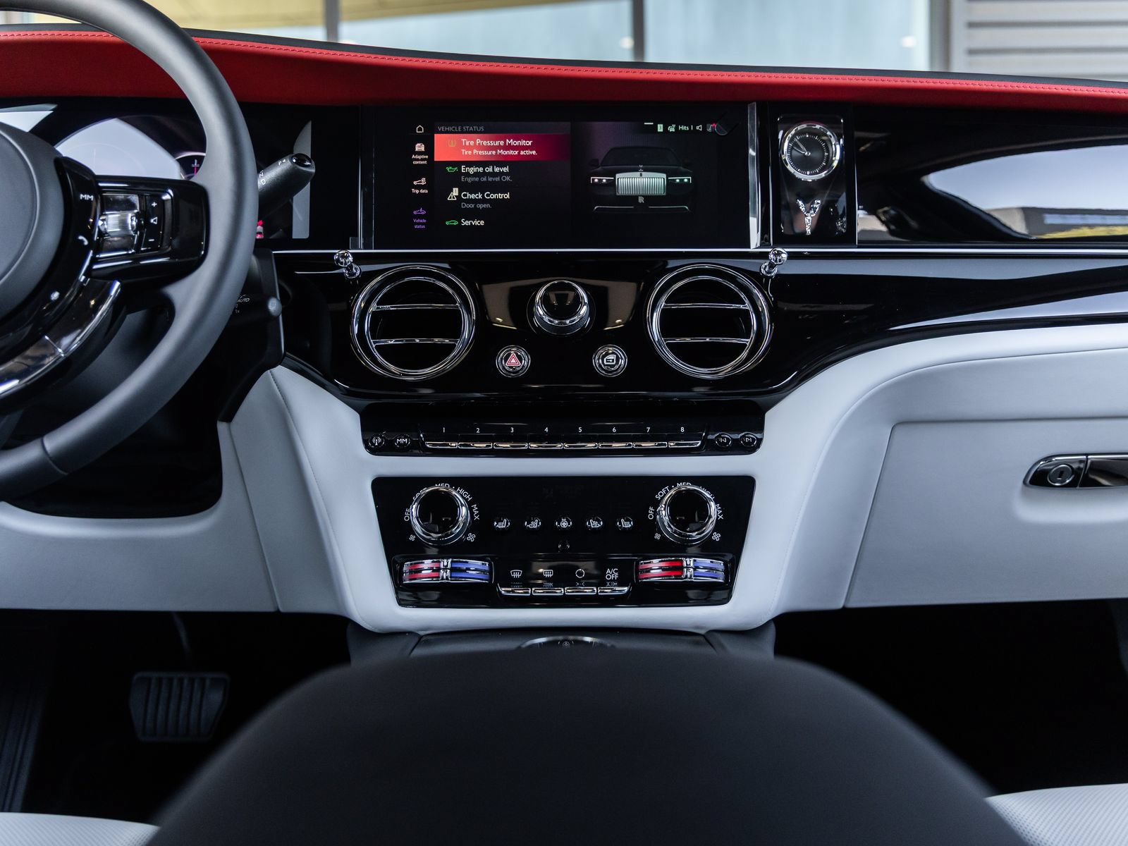 New 2027 Rolls-Royce Ghost AWD/4WD image 34