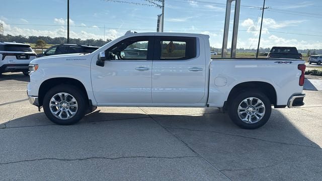 New 2026 Chevrolet Silverado 1500 LTZ w/ LTZ Premium Package AWD/4WD image 4