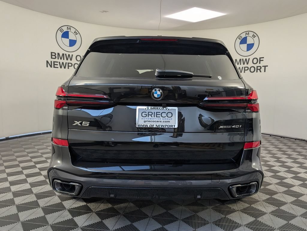New 2026 BMW X5 xDrive40i w/ M Sport Package AWD/4WD image 7