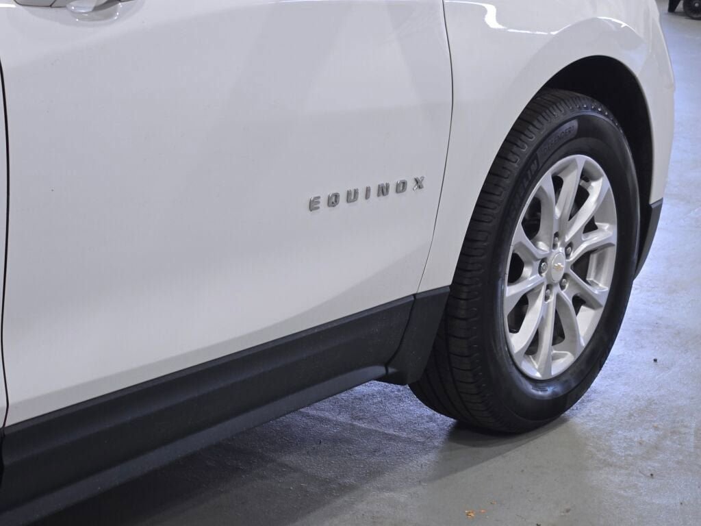 Used 2020 Chevrolet Equinox LT image 17