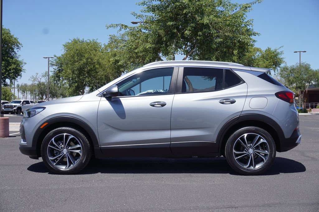 Certified 2023 Buick Encore GX Select FWD image 2