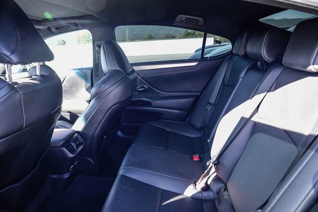 Used 2023 Lexus ES 350 F Sport w/ Accessory Package (Z2) image 17