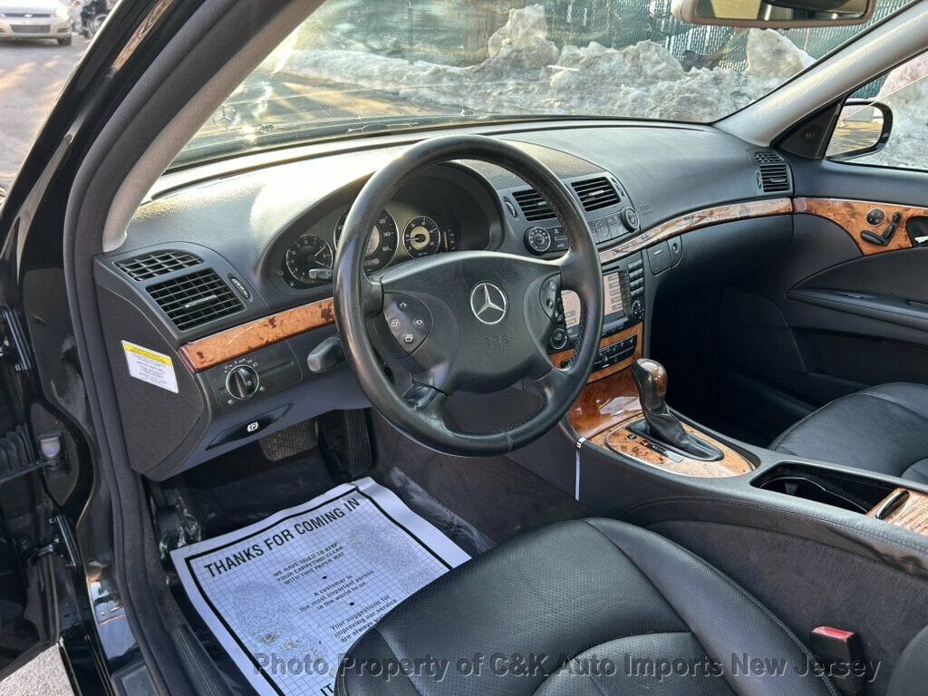 Used 2006 Mercedes-Benz E 320 CDI Sedan image 26