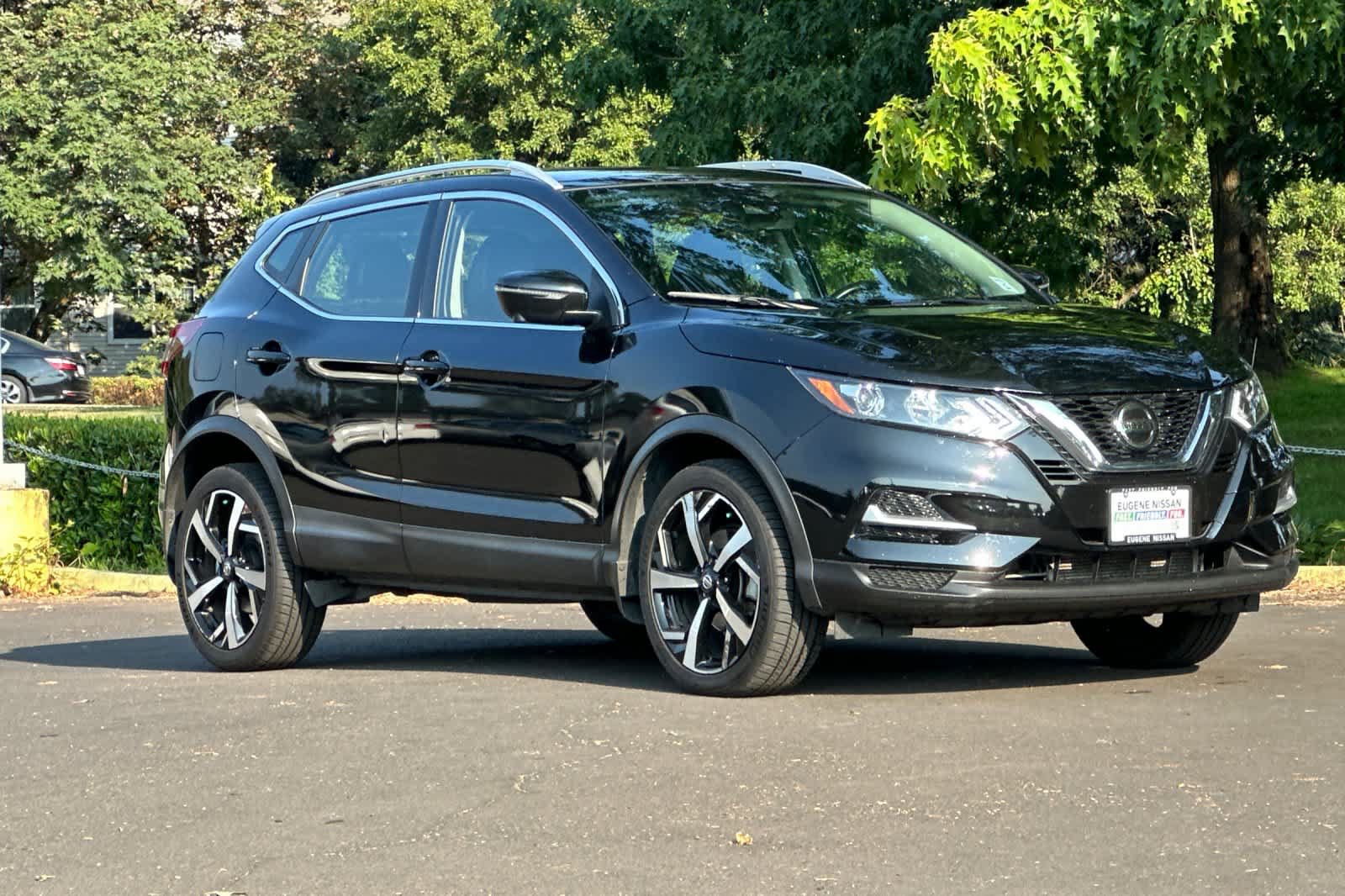 Used 2020 Nissan Rogue Sport SL AWD/4WD image 9