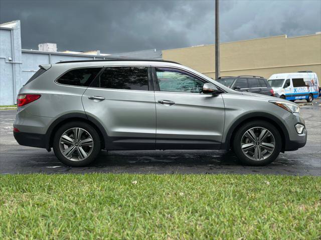 Used 2014 Hyundai Santa Fe Limited w/ Ultimate Package 07 FWD image 9