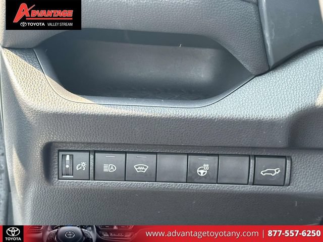 Used 2023 Toyota RAV4 SE w/ Weather & Moonroof Package AWD/4WD image 25
