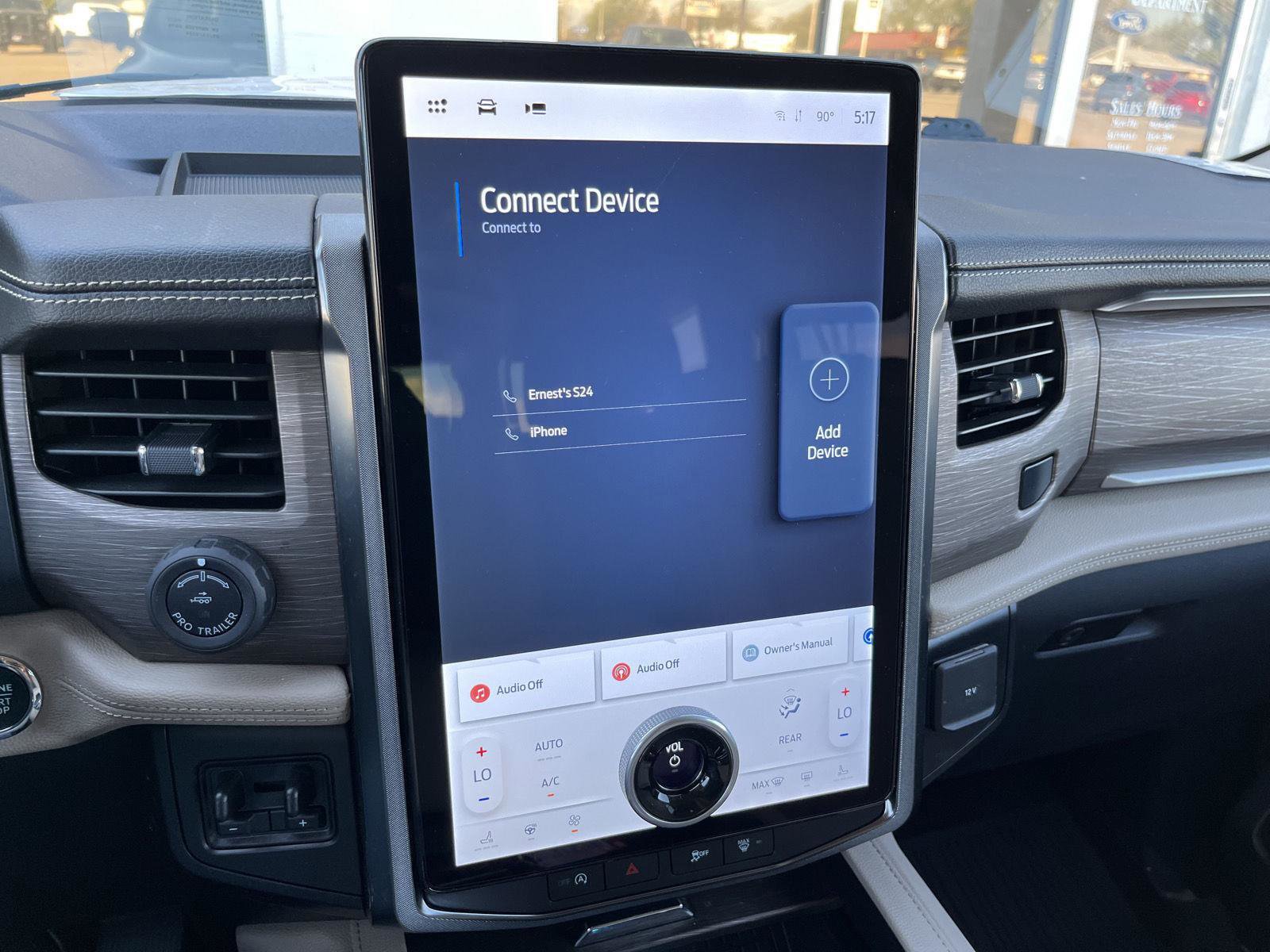 Used 2024 Ford Expedition Max Limited image 26