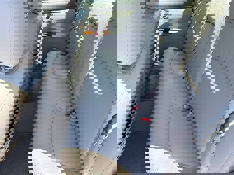 Used 2005 Buick LaCrosse CXL w/ Gold Convenience Package image 41