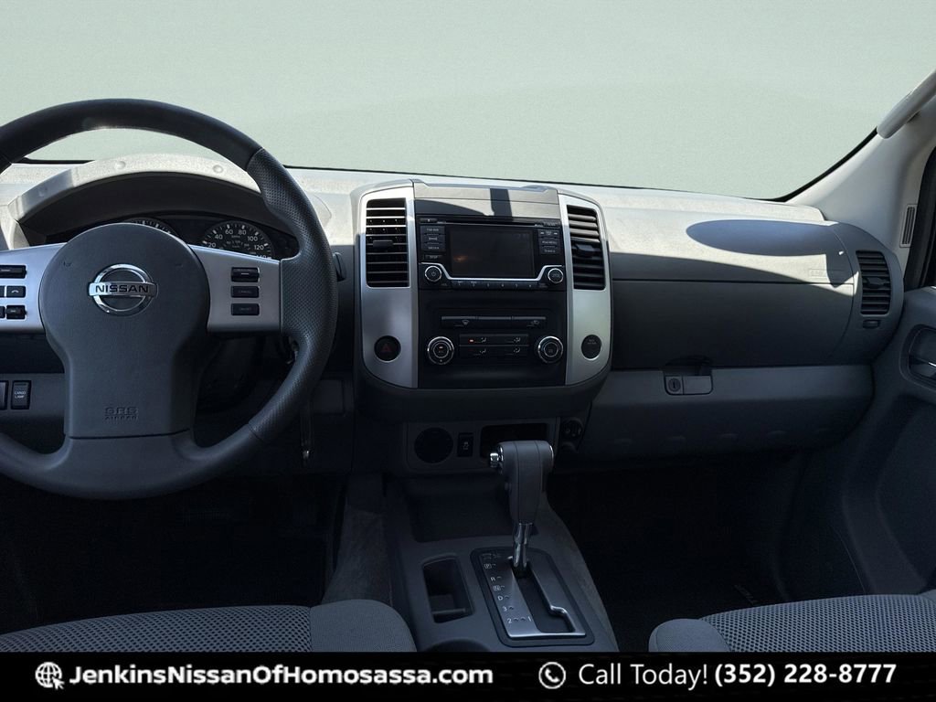 Used 2017 Nissan Frontier SV RWD image 22
