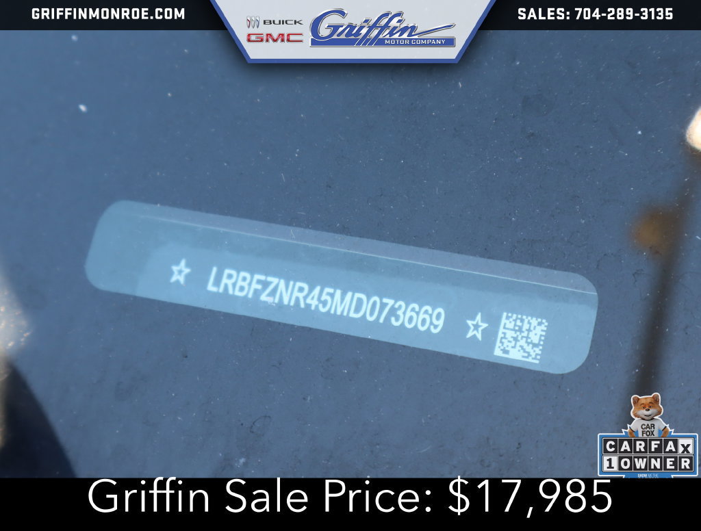 Used 2021 Buick Envision Essence w/ Sport Touring Package FWD image 16
