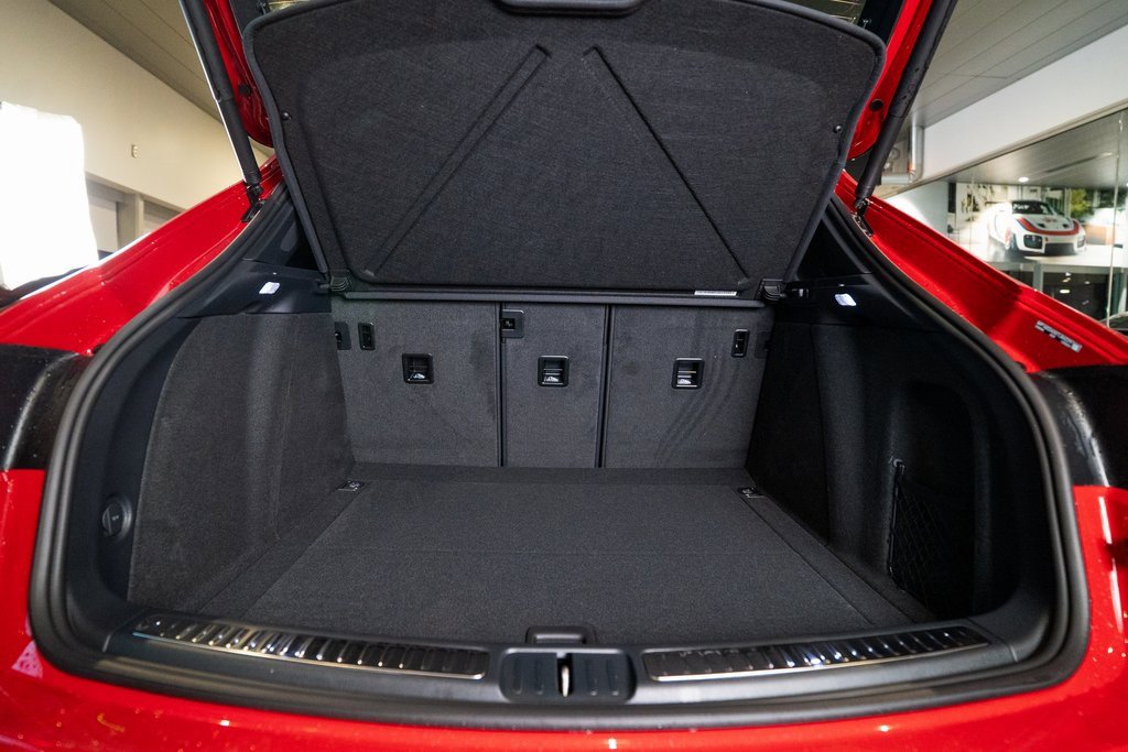 New 2026 Porsche Macan S image 39